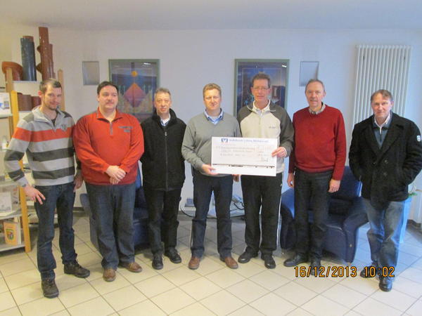 Mitarbeiter der Fa. Reagens Deutschland verzichten auf Weihnachtspräsente Image 1